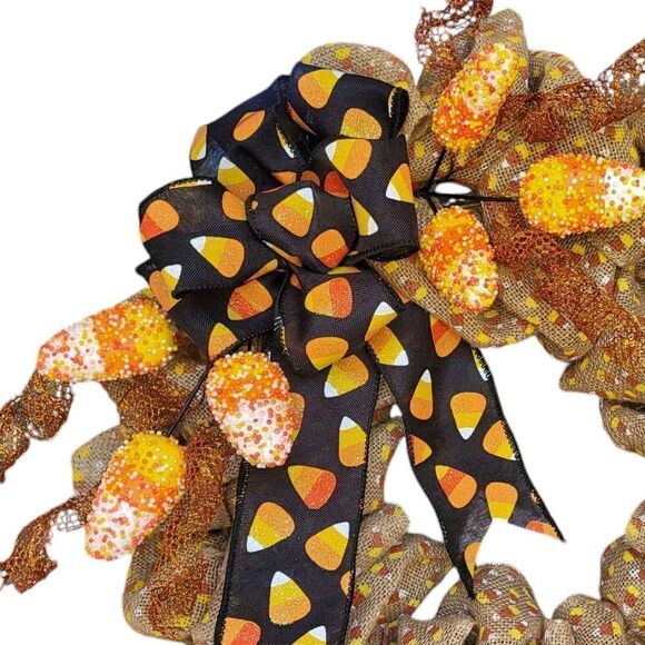 Halloween wreath /  candy corn - Picture 2 of 2